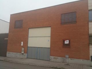 Industrial building in Avenida metalurgia 28. Oportunidad logística! nave industrial situada en el  polígono b