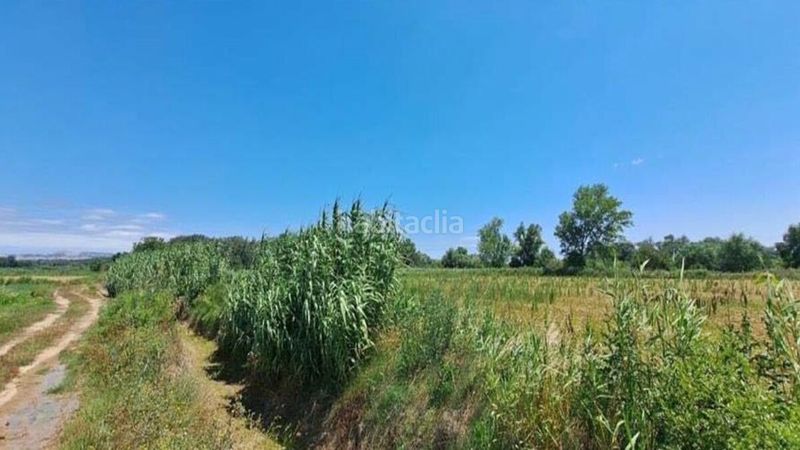 Foto b33cdb35-7319-46ab-bfd8-0aafbb42c84c. Terreno residenziale in patarral in Novillas