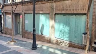 Locale commerciale in San francisco 4. Alquiladolocal comercial en la localidad de yecla en murcia. con