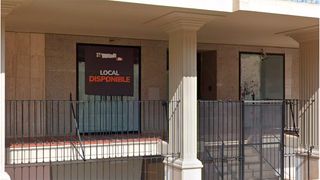 Local Comercial a De espronceda 8. Lote de 2 locales comerciales en rentabilidad  excelente oportun