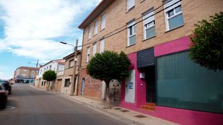 Local Comercial a Avenida del stadium 28. Gran oportunidad de comprar un local comercial en la localidad d