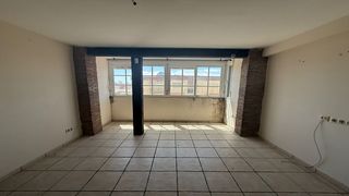 Pis  Virgen del rosario 6. Excelente oportunidad para adquirir un piso en venta en la local