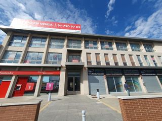 Local Comercial a Pino ctral, nº 16 16. Se vende exclusivo edificio se sitúa en la calle pino central, e