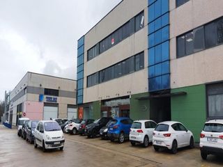 Ufficio in Los olmos 1. Gran oportunidad de comprar un local comercial en la localidad d
