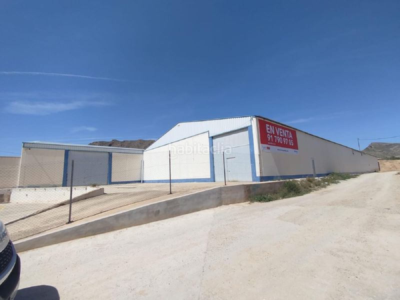 Foto 6bcd8150-ac93-43a9-a5e7-ea0e05df95ce. Fabrikhalle in la alqueria in Jumilla