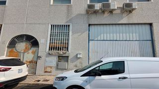 Capannone industriale in Batres 2. Nave industrial en la localidad de alcorcon en madrid. con una s