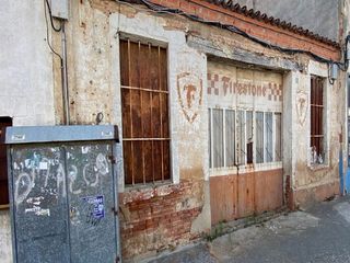 Local Comercial a C/ carlos latorre, 15 1. Local comercial en la localidad de toro en zamora. con una super