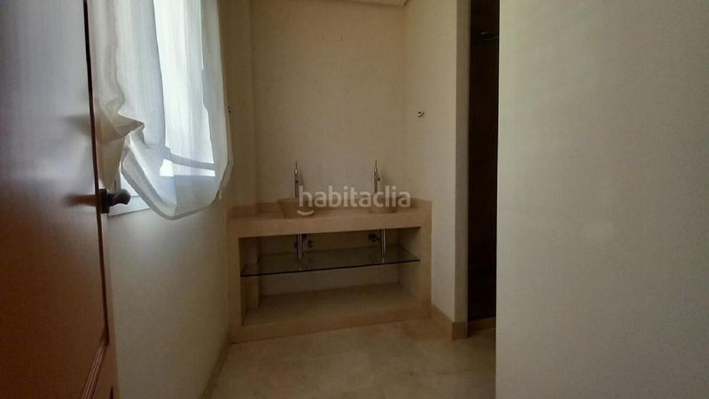 Foto 845bdbcc-65db-48f1-859a-63ca8235a19c. Xalet a rupert chapi 2 a Park Nord - Casona Gandia