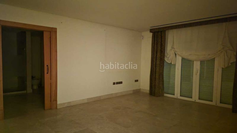Foto c3ee48f9-391e-4e84-8b4d-763179b6076c. Xalet a rupert chapi 2 a Park Nord - Casona Gandia