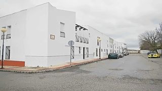 Haus  Dehesa vieja 4. Descripción vivienda unifamiliar en azuaga. vivienda unifamiliar