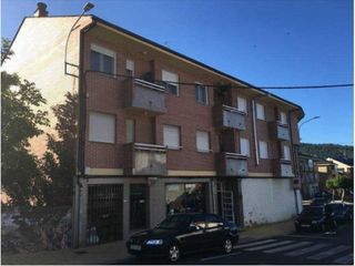 Etagenwohnung in Raicina 12. Gran oportunidad de comprar una vivienda en la localidad de fabe