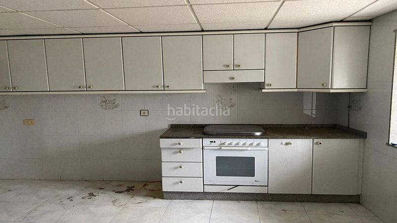 Foto 19278b69-055e-48ff-b624-3ff767e0125d. Casa a frores (das) 10 a Pontecesures