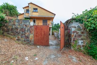 Maison  Lugar moledo 13. Gran oportunidad de comprar una casa independiente en ponteareas