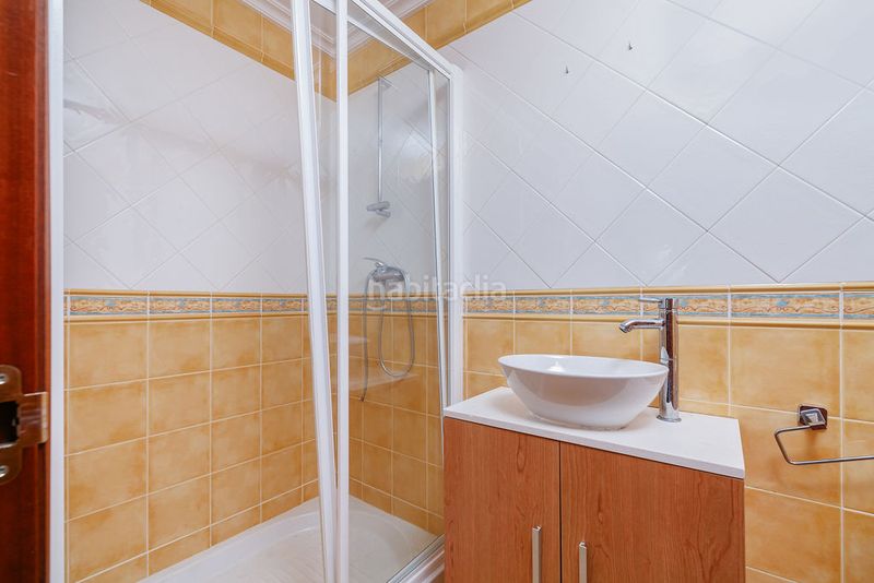 Foto ad22776a-9d9a-49cb-b874-1cf9a24e2438. Casa a lugar moledo 13 a Ponteareas