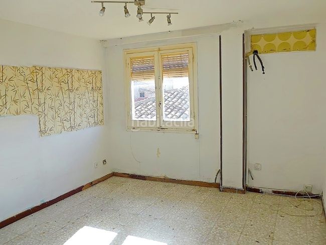 Foto 96c3943a-9642-45c6-a8d5-716cb40ac146. Piso en del horno 10 excelente oportunidad para adquirir una casa en venta en la localidad de aguaron en zaragoza. no dejes pasar esta gran ocasión de en Aguarón