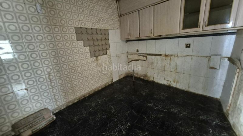 Foto 6ca0bd77-13a3-4130-b85f-6bcac24412a6. Casa a arriba 10 a Redován