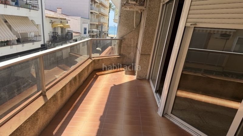 Foto 1c2b3da7-ad4f-4fab-8c32-0693674478fd. Pis a Calafell platja Calafell