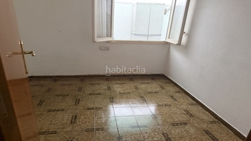 Foto 82bd87b0-0404-4ff7-8941-ffdc3a3d81b1. Pis a Calafell platja Calafell
