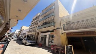 Etagenwohnung  Carme 6. Gran oportunidad de comprar un piso en la calle carme, nº 6, cal