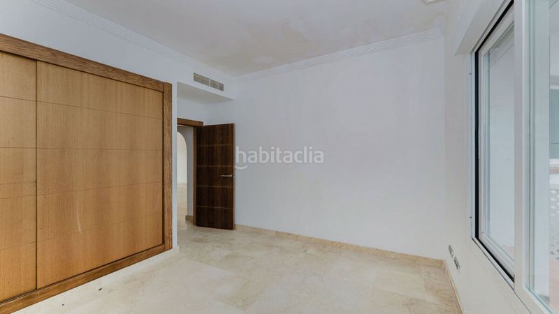 Foto 699731e4-68cd-47f7-83db-180107820277. Piso en urbaniz. altavista descripción vivienda en san roque. vivienda tipo dúplex situada en la urbanización altavista de alcaidesa, en san roque cádiz. con en La Alcaidesa