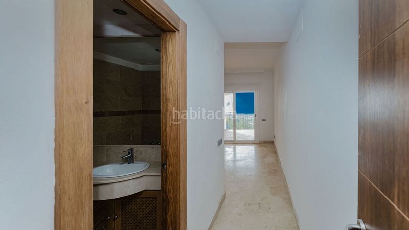 Foto 6e4c26f7-adc0-4d5c-bd52-2d70b1bdcf90. Piso en urbaniz. altavista descripción vivienda en san roque. vivienda tipo dúplex situada en la urbanización altavista de alcaidesa, en san roque cádiz. con en La Alcaidesa