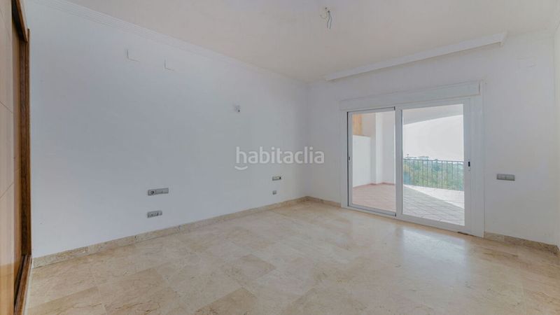 Foto 74b66105-e20d-4f18-b6b8-69f7016cecda. Piso en urbaniz. altavista descripción vivienda en san roque. vivienda tipo dúplex situada en la urbanización altavista de alcaidesa, en san roque cádiz. con en La Alcaidesa