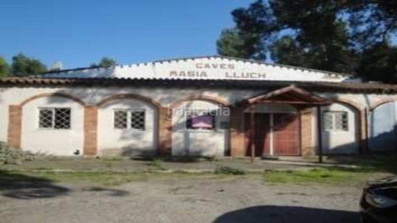 Foto 1b0f742a-2f86-4dad-95e0-ce39f33390e2. Local comercial en igualada a sitges gran oportunidad de comprar un local comercial en la localidad en barcelona. con una superficie de 2.419 m. se trata en Torrelavit