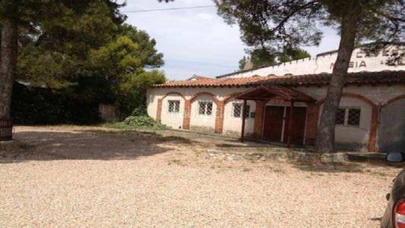 Foto 2f5ec561-b57e-4045-bad1-200f3d4428e8. Local comercial en igualada a sitges gran oportunidad de comprar un local comercial en la localidad en barcelona. con una superficie de 2.419 m. se trata en Torrelavit