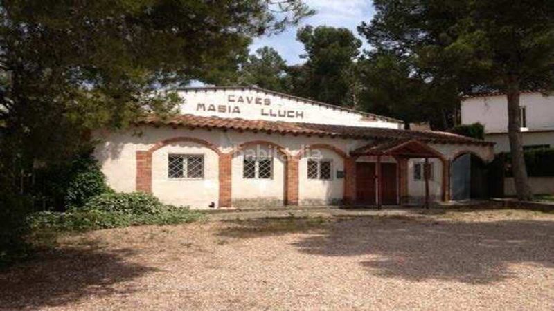 Foto dba716e3-47eb-4574-bc32-de63d2e6801e. Local comercial en igualada a sitges gran oportunidad de comprar un local comercial en la localidad en barcelona. con una superficie de 2.419 m. se trata en Torrelavit