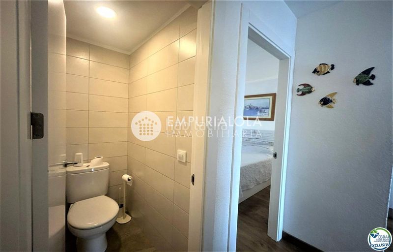 Foto 9611a277-729d-4e2c-ad23-21a70a927fdf. Apartament a calle merce rodoreda a Puig Rom-Canyelles-Almadrava Roses