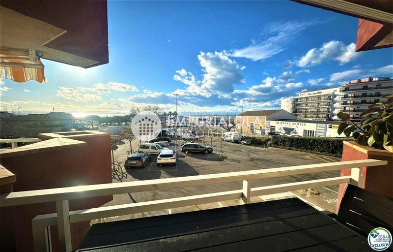 Foto c6ae848d-6598-41e0-b259-f1ba9b3c68a1. Apartament a calle merce rodoreda a Puig Rom-Canyelles-Almadrava Roses