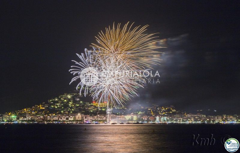 Foto dcc41fbd-9421-4ef9-a646-da1e8a6ee90c. Apartament a calle merce rodoreda a Puig Rom-Canyelles-Almadrava Roses