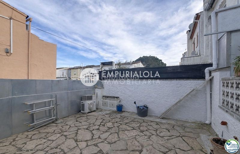 Foto 745efb4e-278c-4f3e-85fa-b5e01f6ff3e7. Xalet a sector byblos a Tordera - Fluvià - Llobregat Empuriabrava