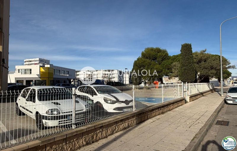 Foto d95b5076-f558-4923-b0f5-1a019c2eb9bf. Apartament a avenida bocana a Santa Margarida Roses