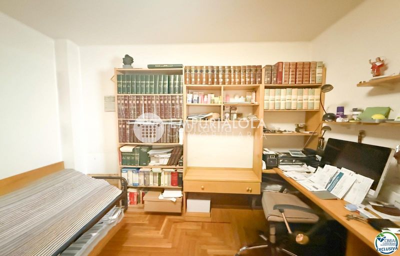 Foto 0f2abd33-4a18-42ef-8673-df9551045745. Apartament a carrer esperanza a Centre Figueres
