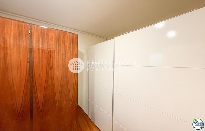 Foto 170531bb-b981-46d7-8bef-f1d5d81262f3. Apartament a carrer esperanza a Centre Figueres