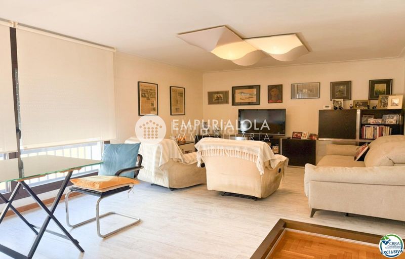 Foto 99e7977f-5ffc-42ad-aa11-855762fdc5fa. Apartament a carrer esperanza a Centre Figueres