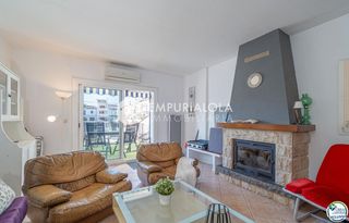 Xalet a Calle port currican. Producto exclusivo en venta encantadora casa de pescador con 4 d