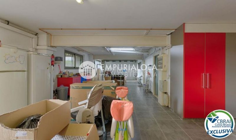 Foto 2546c933-fe48-4ac8-b8f6-0963d579d5c2. Xalet a calle rosselló a Jonquera (La)