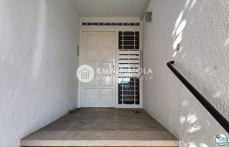 Foto c835a427-f28d-489d-8803-bbff26d6fcc6. Apartament a pasaje Alberes a Alberes Empuriabrava