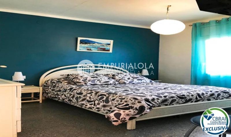 Foto 3dedce87-7132-4e84-a6b7-a025515341ae. Xalet a calle urgell a Nord Roses