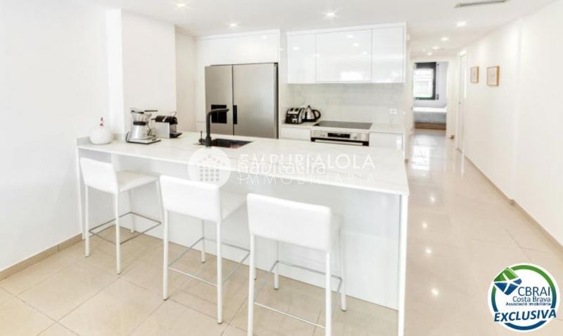 Foto af122911-ec8c-4598-80c9-0589199951b2. Apartament a paseo maritim a Salatar Roses