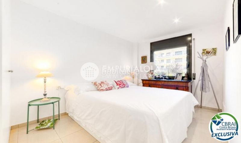 Foto f22754eb-b4d8-4206-b0c0-eb7033859112. Apartament a paseo maritim a Salatar Roses