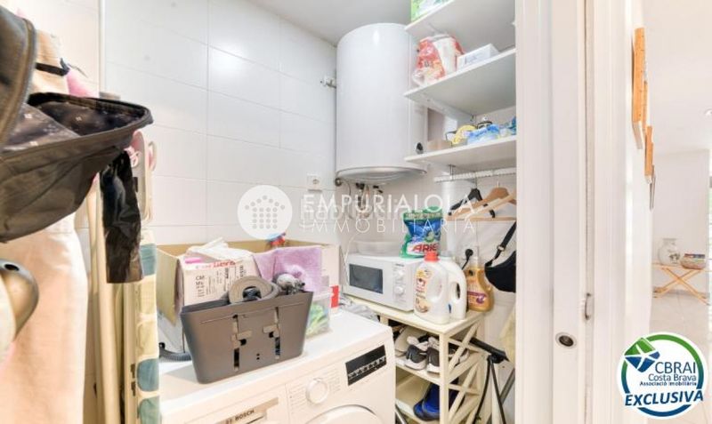Foto f8d5d736-e97f-4e7b-99c5-d818cc604a1d. Apartament a paseo maritim a Salatar Roses