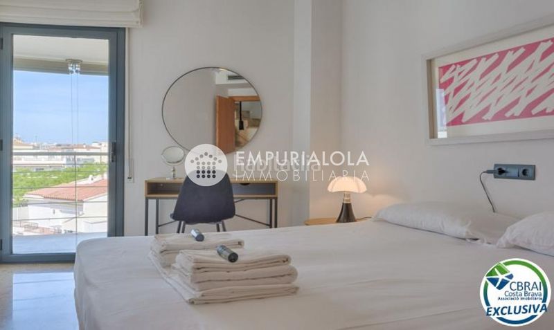 Foto 3bafa4ec-57cc-4a62-9356-7e291dd7a239. Apartament a paseo maritimo a Salatar Roses