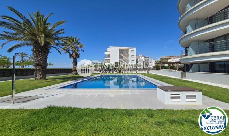 Foto fcbc8052-9275-4bf0-b960-cf3eec017cad. Apartament a paseo maritimo a Salatar Roses