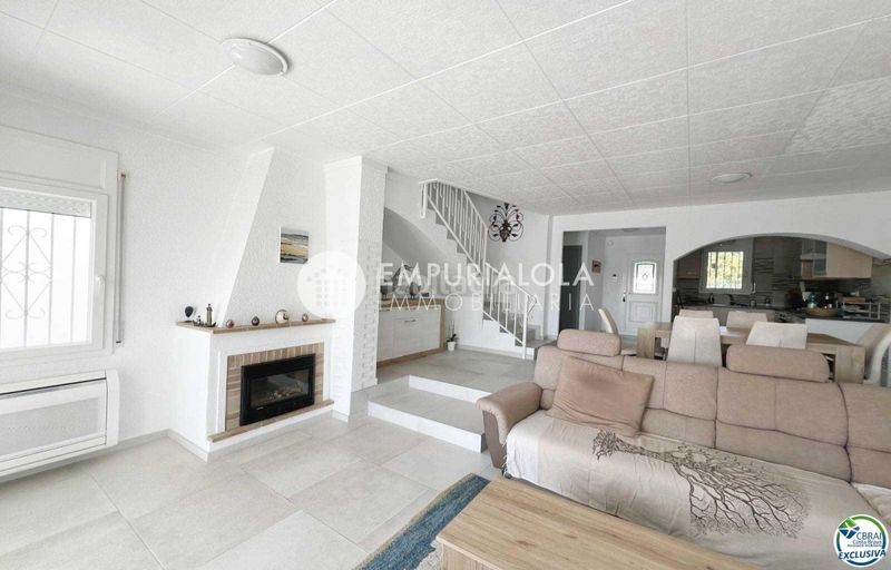 Foto 36777c2e-12c0-4c28-b332-e5b60720655a. Xalet a sector tordera a Tordera - Fluvià - Llobregat Empuriabrava