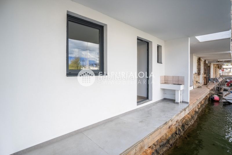 Foto ed5c7819-a0a0-47e9-88b6-c8dc0b4ede59. Xalet a n/a a Salins - Cavall de Mar Empuriabrava