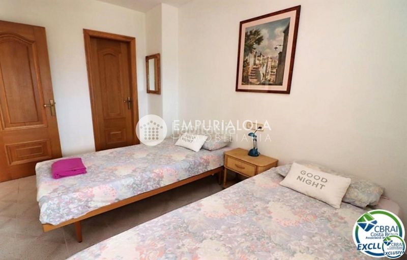 Foto 098983bb-b3a0-44f6-a759-5c7b4872ae28. Apartament a calle p tipic/fages de climent a Moxó - Sant Mori Empuriabrava