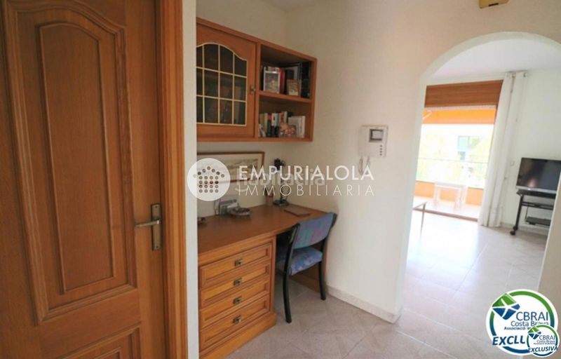 Foto bf2bc284-6f50-4ee7-98ff-8c5256b7918b. Apartament a calle p tipic/fages de climent a Moxó - Sant Mori Empuriabrava